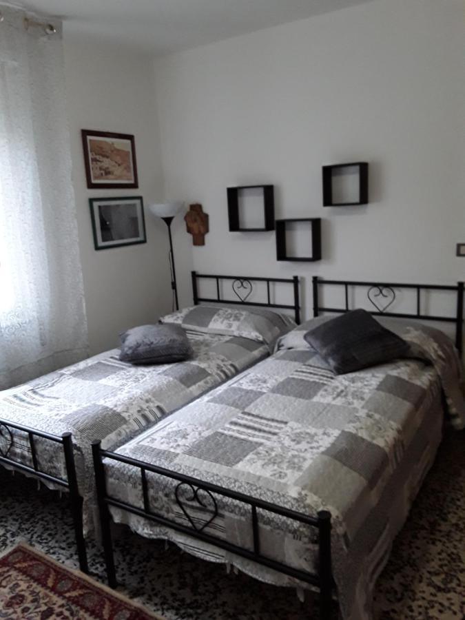 B&B Naquane 2 Capo di Ponte Bagian luar foto