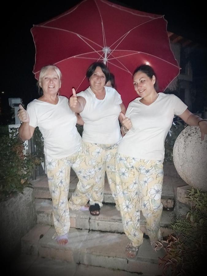 B&B Naquane 2 Capo di Ponte Bagian luar foto
